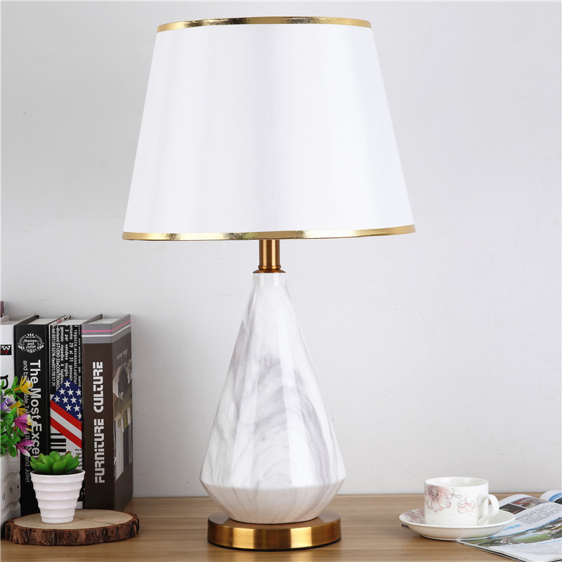 Lámpara de escritorio para la  - Desk Lamp reseña y precio